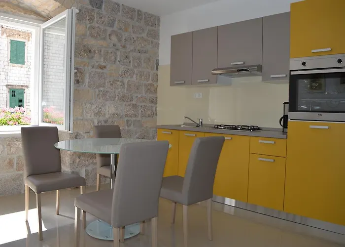 Mila Apartment